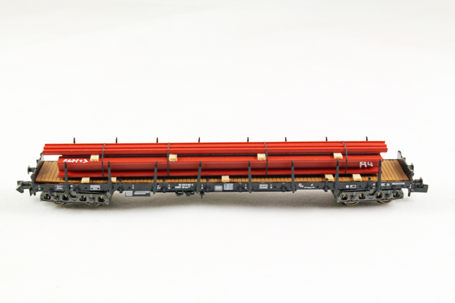 lange H-Stahlträger
