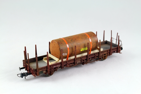 Kleiner Schrotttank