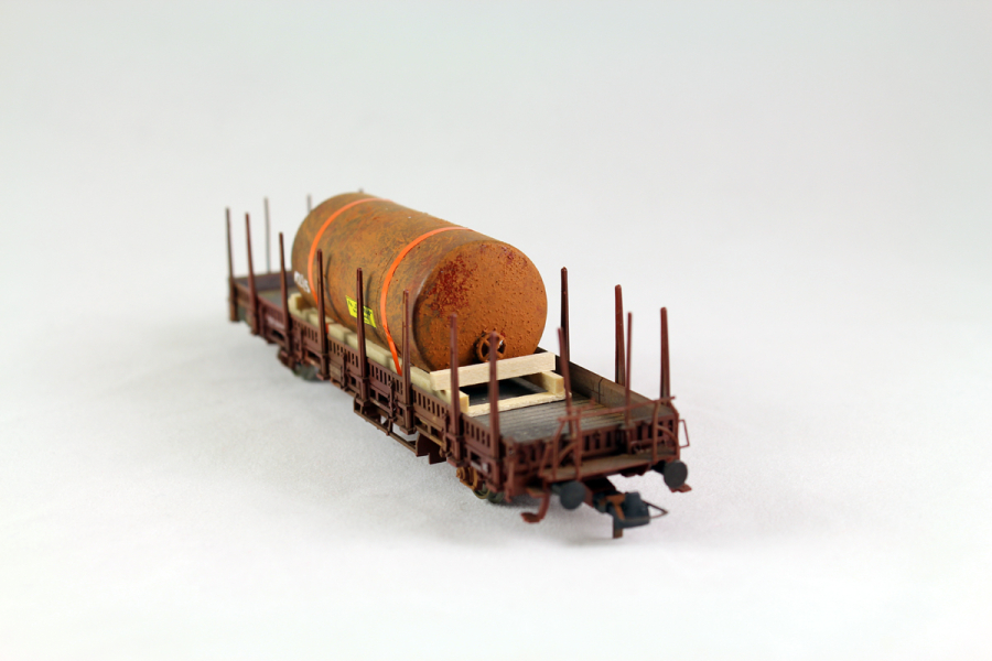Kleiner Schrotttank