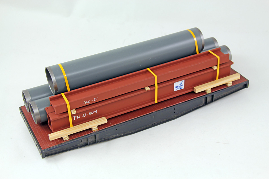 Röhren und I-Stahlprofile